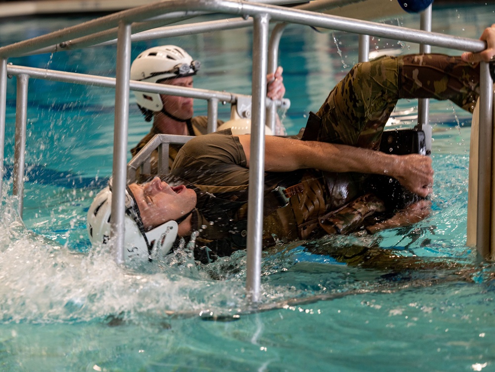 22nd Training Squadron Underwater Egress Training