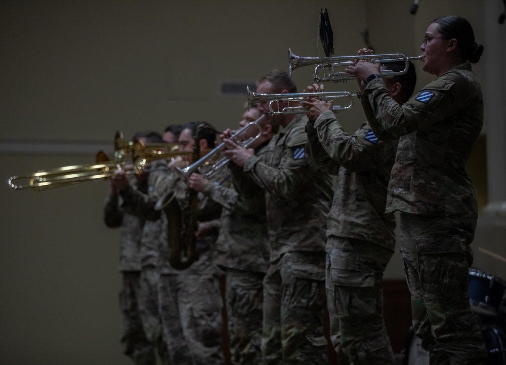 USAREC wraps up National Educator’s Tour with band demonstration