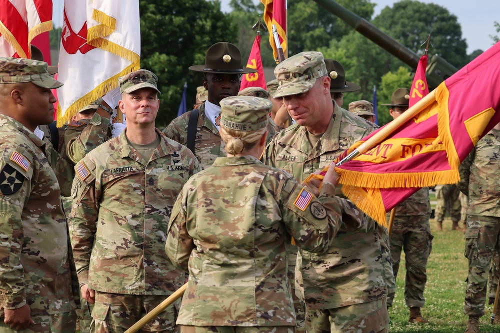 Col. Robin Montgomery becomes the 45th Chief of Ordnance