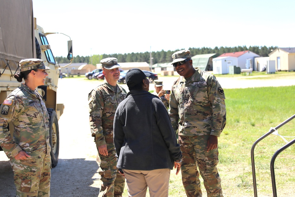 Army Reserve's top enlisted leader visits Fort McCoy