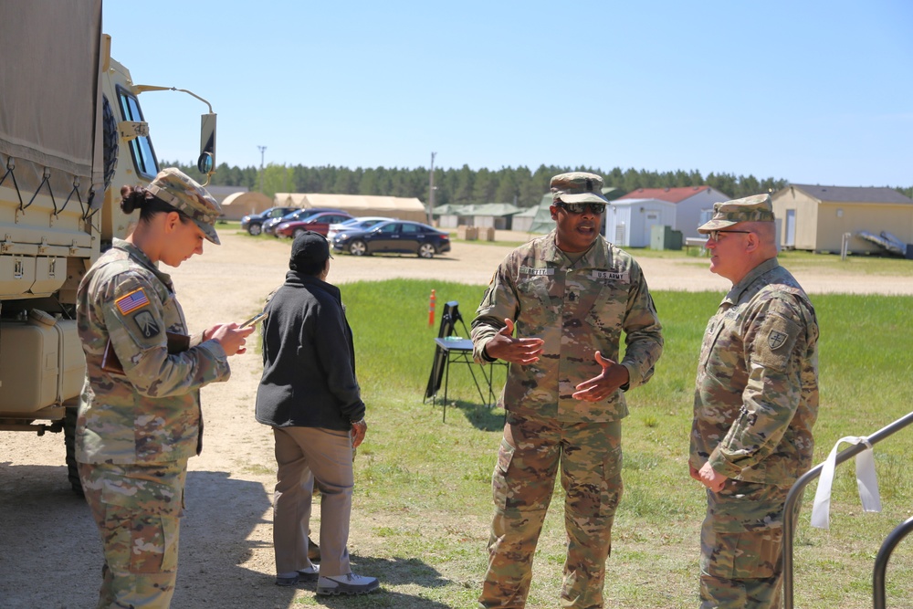 Army Reserve's top enlisted leader visits Fort McCoy