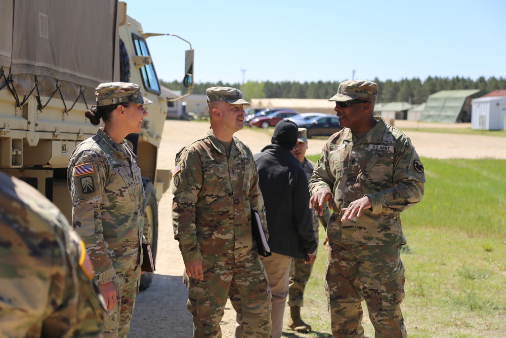 Army Reserve's top enlisted leader visits Fort McCoy