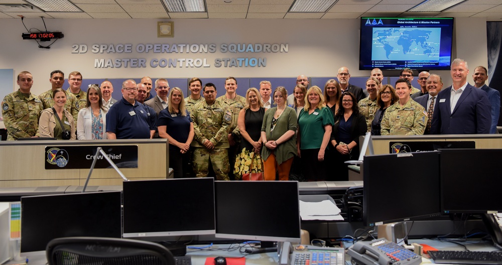 2 SOPS Commander Leads MAC Tour