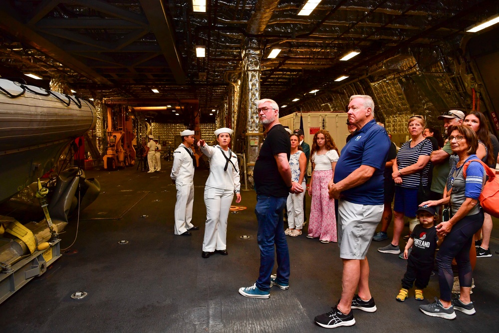 DVIDS Images USS Montgomery Sailors Host Ship Tours During Portland