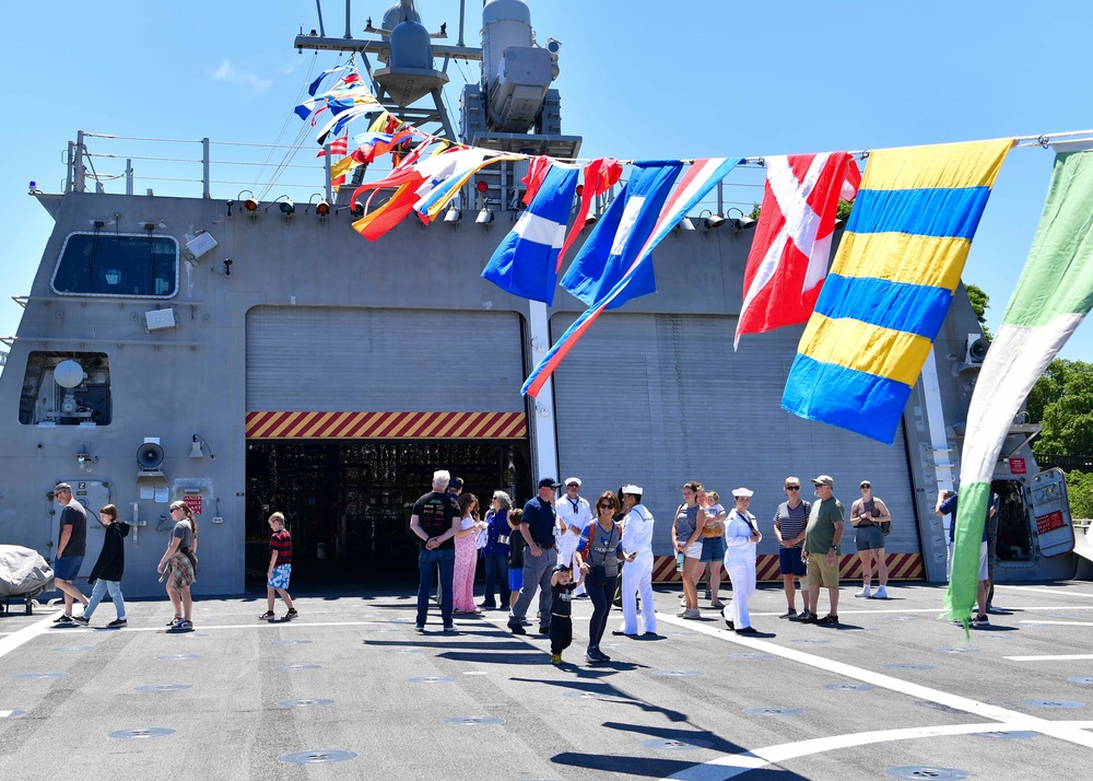 USS Montgomery Sailors Host Ship Tours During Portland Fleet Week 2024