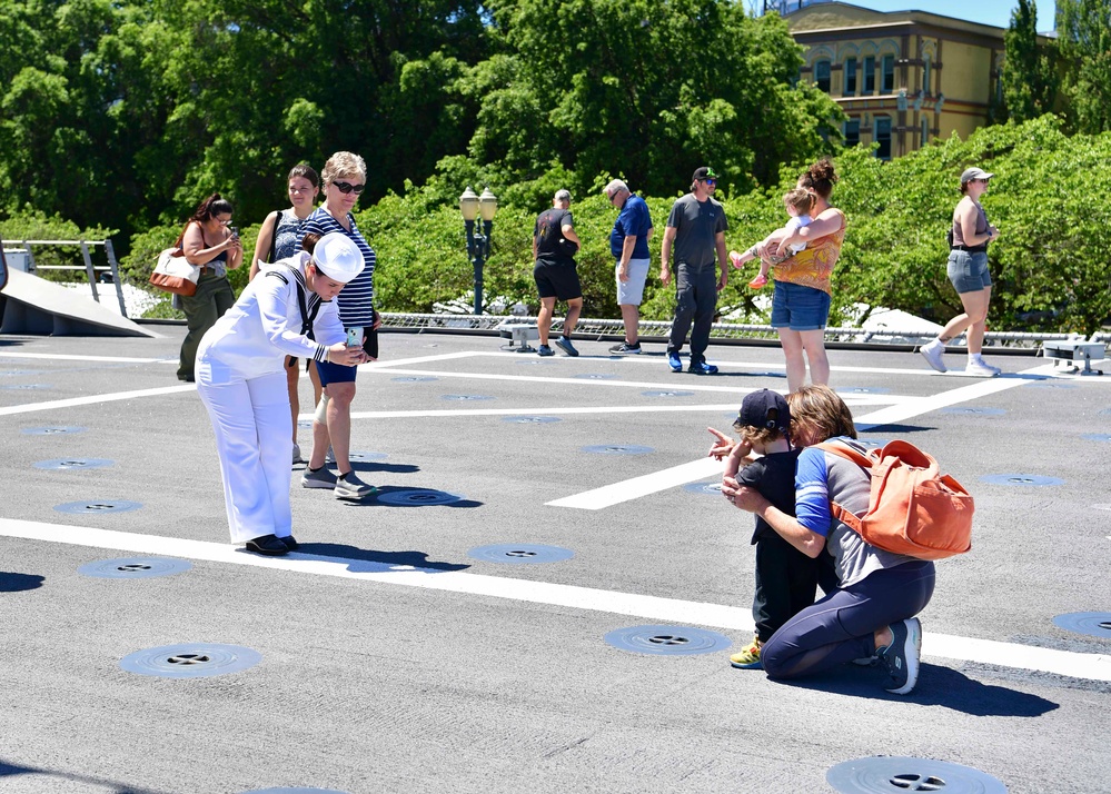 USS Montgomery Sailors Host Ship Tours During Portland Fleet Week 2024