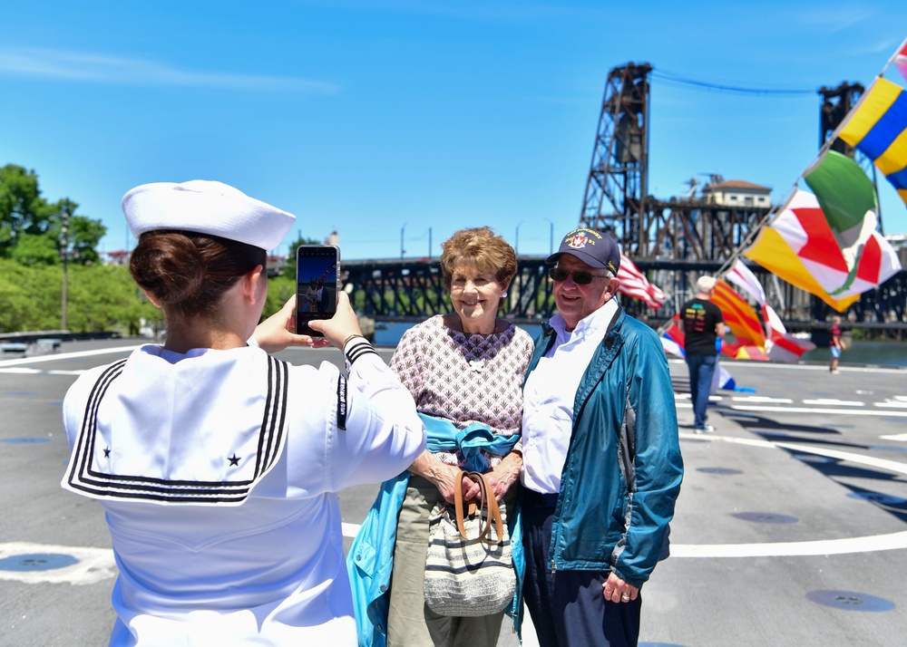 DVIDS Images USS Montgomery Sailors Host Ship Tours During Portland