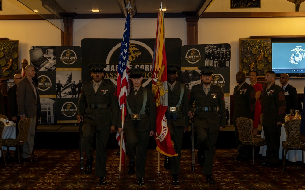 III MEF, MCIPAC Marines attend 6th Annual Marine Corps Association Okinawa Professional Dinner