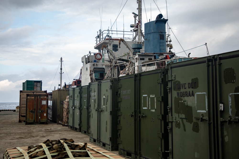 7th Engineer Dive Detachment re-deployment activities