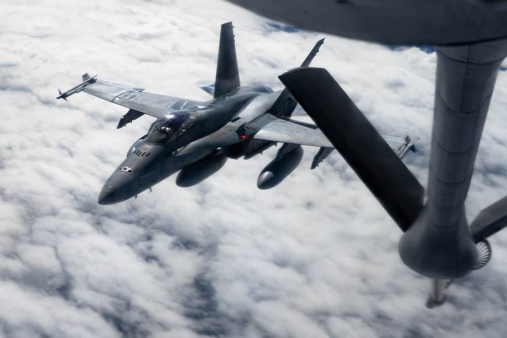 US &amp; Canadian Forces Fly Over Alaska