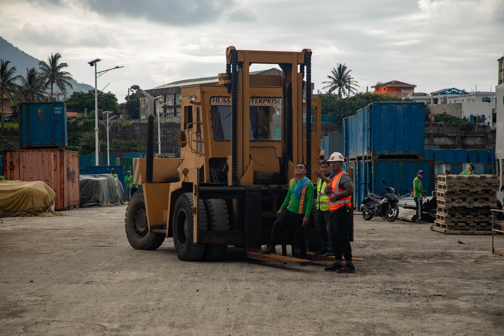 7th Engineer Dive Detachment re-deployment activities