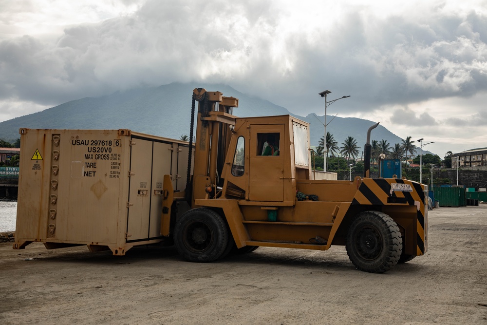 7th Engineer Dive Detachment re-deployment activities