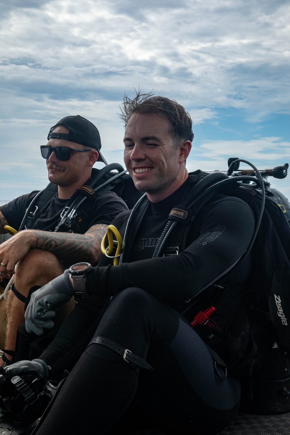 7th Engineer Dive Detachment Conducts SMEE with AFP