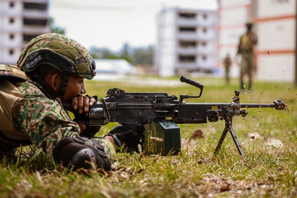 ger Strike 24: 15th MEU, 9th Battalion Combined Amphibious Assault Rehearsal ger Strike 24: 15th MEU, 9th Battalion Combined Amphibious Assault Rehearsal