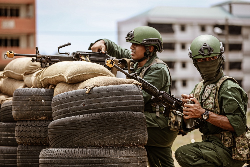 Tiger Strike 24: 15th MEU, 9th Battalion Combined Amphibious Assault Rehearsal Tiger Strike 24: 15th MEU, 9th Battalion Combined Amphibious Assault Rehearsal