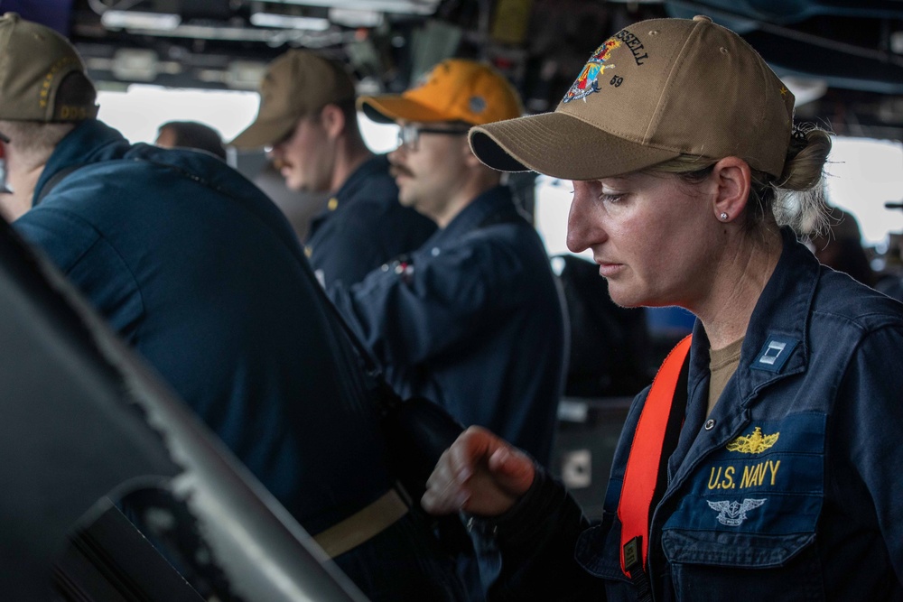 USS Russell (DDG 59) transits into the Republic of Singapore
