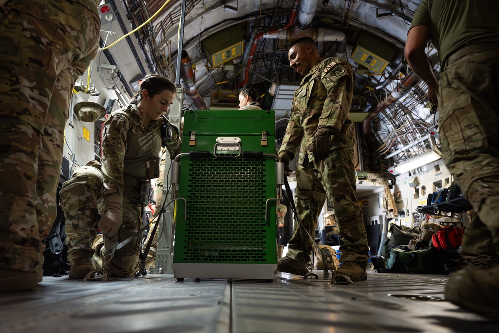 379th AES conducts aeromedical emergency training