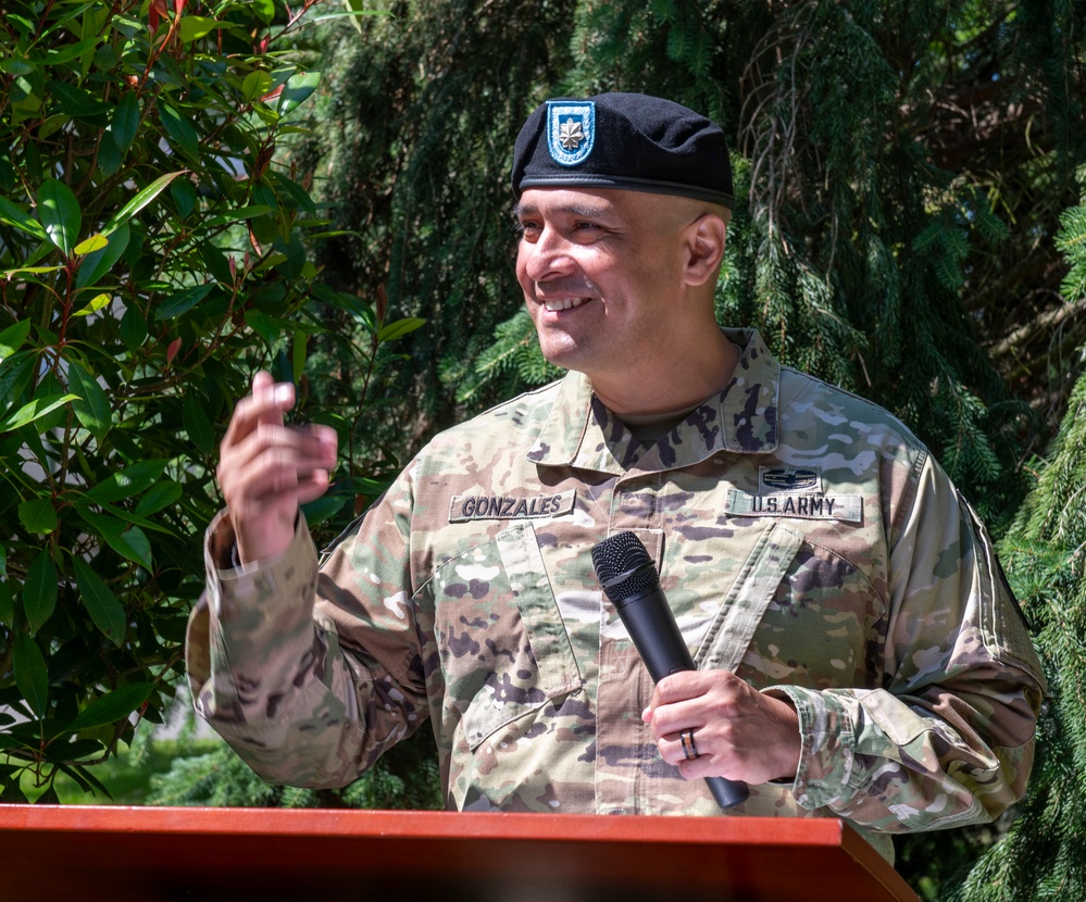 DLA Troop Support Europe &amp; Africa Change of Command
