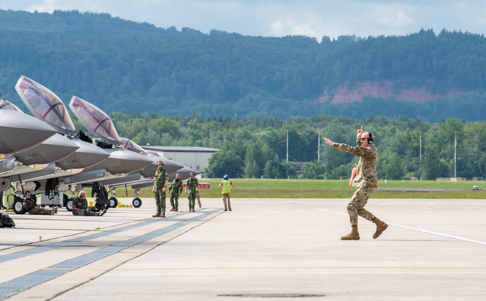 USAFE hosts first-ever basic fighter maneuver exercise at Ramstein