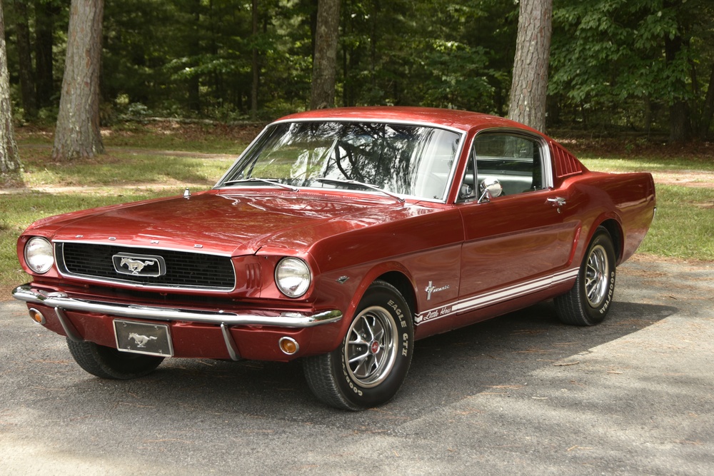 Hot meals and hot wheels: Arnold AFB CGOC hosts annual Auto Show &amp; Burger Burn