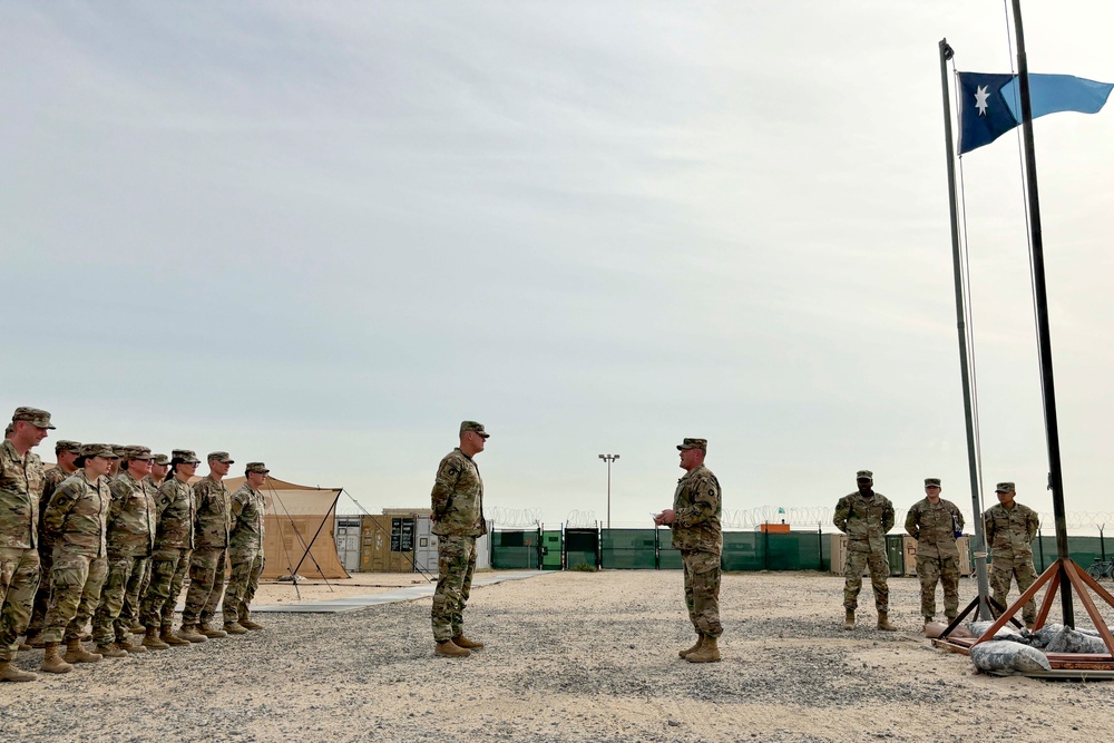 Soldiers raise new Minnesota Flag for the first time