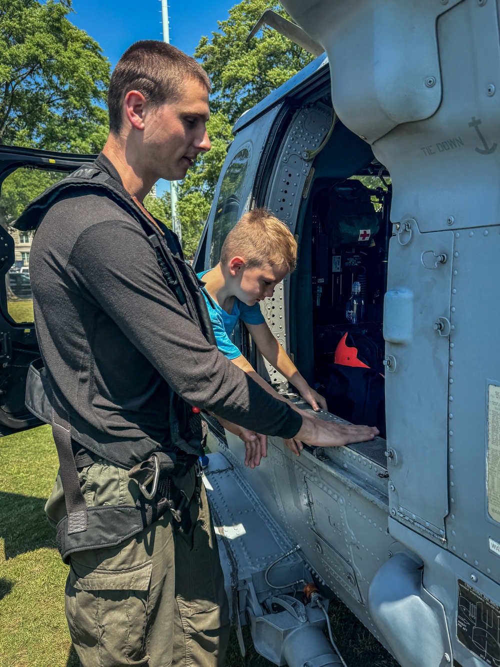 VX-1 Joins the Blue Angels at the United State Naval Academy Graduation