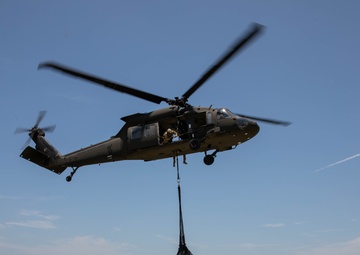 278th RSS and 2-285th AVN REGT Sling Load Training at Fort Cavazos