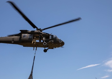 278th RSS and 2-285th AVN REGT Sling Load Training at Fort Cavazos