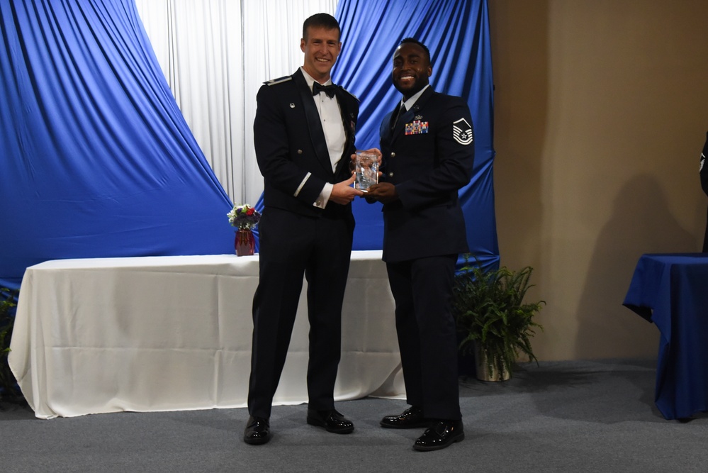 Kelly Ingram VFW hosts the 117th Air Refueling Wing 2024 Awards Ceremony