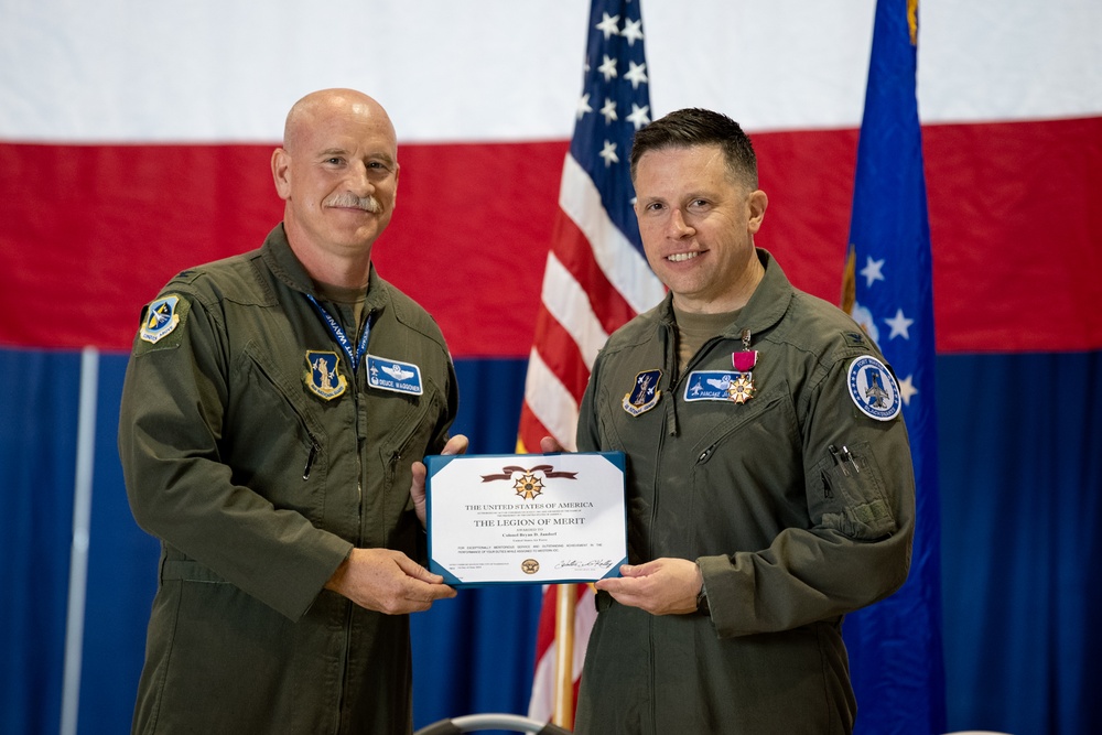 122nd Fighter Wing Deputy Commander retires