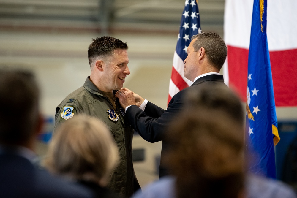 122nd Fighter Wing Deputy Commander retires