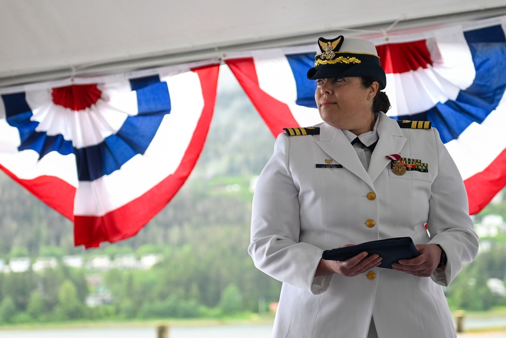 Civil Engineering Unit Juneau holds Change of Command ceremony