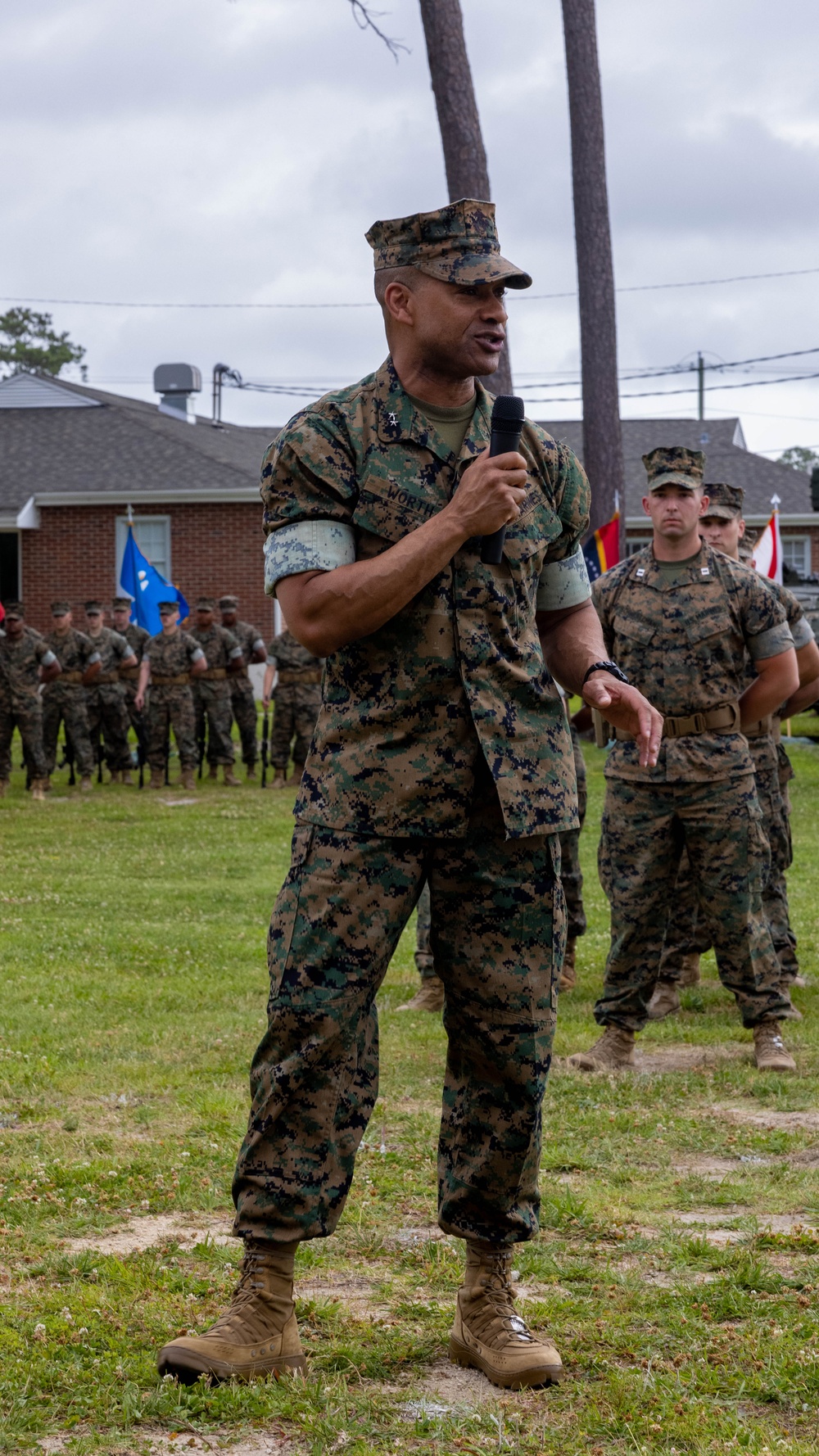 2d Light Armored Reconnaissance Change of Command