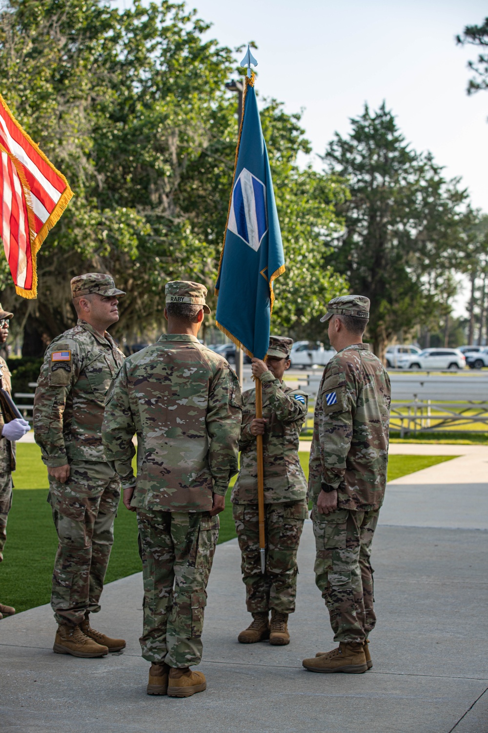 DVIDS - Images - A new commandant takes charge [Image 9 of 13]