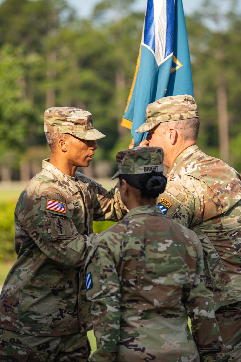 DVIDS - Images - A new commandant takes charge [Image 12 of 13]