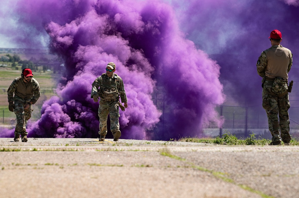 DVIDS - Images - SpOC Leadership Visits Buckley SFB [Image 3 of 5]