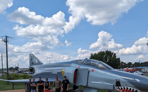 Sumpter Smith JNGB Airmen restore F4 aircraft