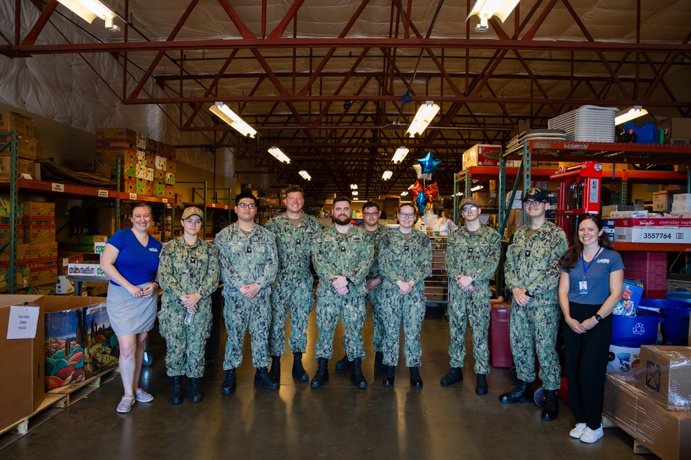 Sailors Volunteer at the Share Community Center