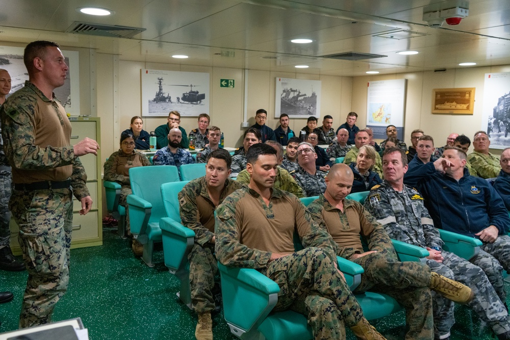 MRF-D 24.3 Marines, Sailors brief MAGTF capabilities to HMAS Adelaide staff