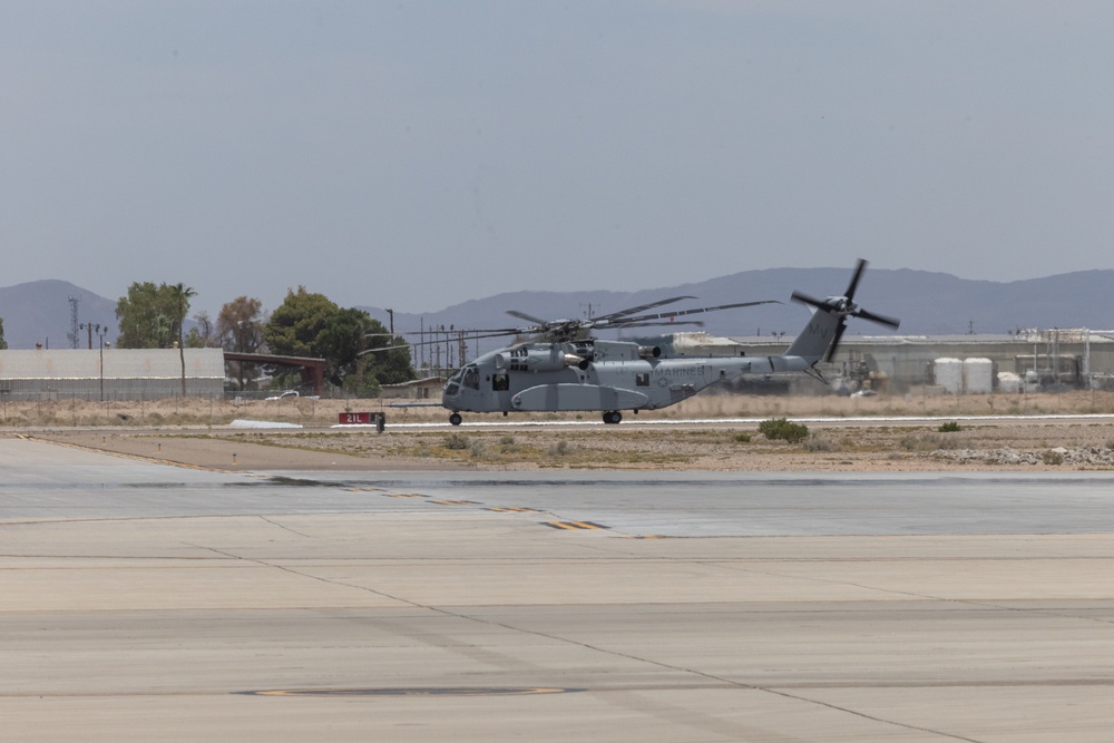 VMX-1 welcomes home the CH-53K King Stallion