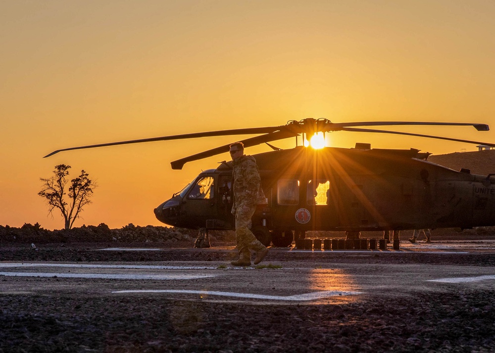 DVIDS - Images - 1-183rd Aviation Regiment Aerial Gunnery [Image 1 of 7]