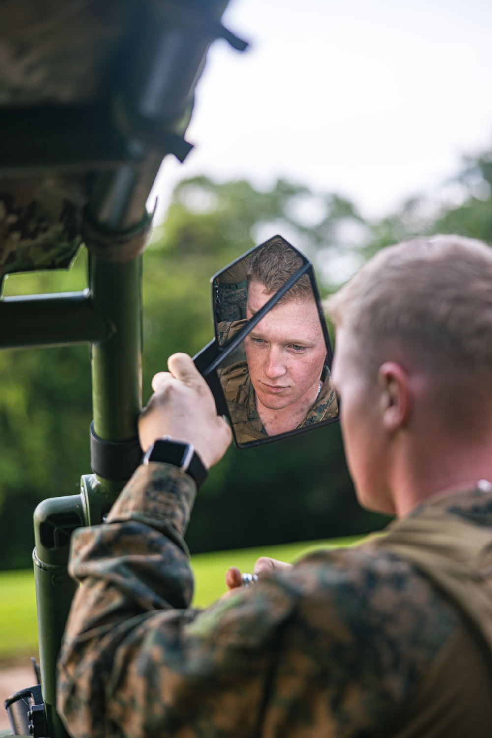 MRF-D 24.3: Tactical vehicles assigned to Fox Co., 2nd Bn., 5th Marines (Rein.) arrive in Tully for Jungle Warfare Training