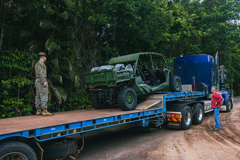 MRF-D 24.3: Tactical vehicles assigned to Fox Co., 2nd Bn., 5th Marines (Rein.) arrive in Tully for Jungle Warfare Training