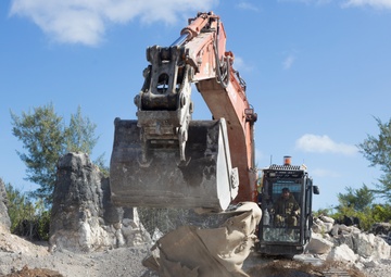 MRF-D 24.3: U.S. Marines, Australian Army clear demolition site during Operation Render Safe Nauru