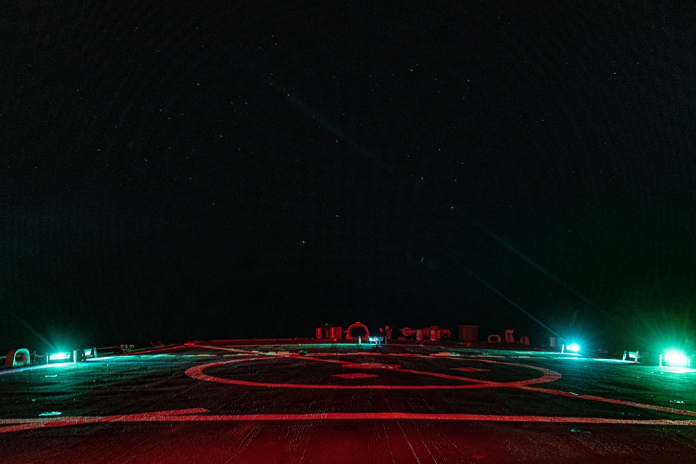 USS Higgins (DDG 76) Flight Ops