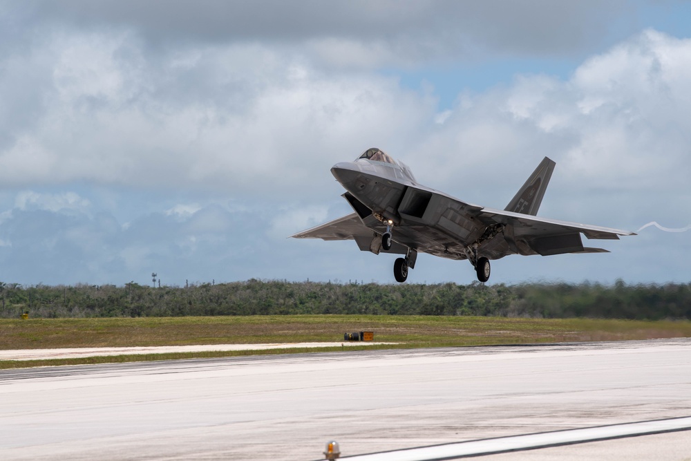 F-22s arrive in Guam for Valiant Shield 24