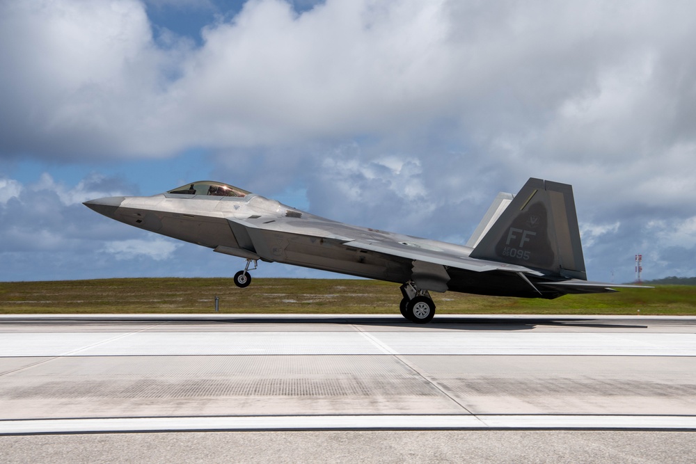 F-22s arrive in Guam for Valiant Shield 24