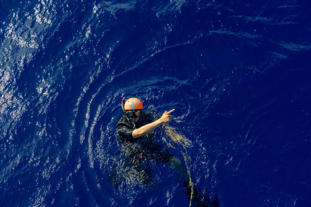 USS Higgins Man Overboard Drill