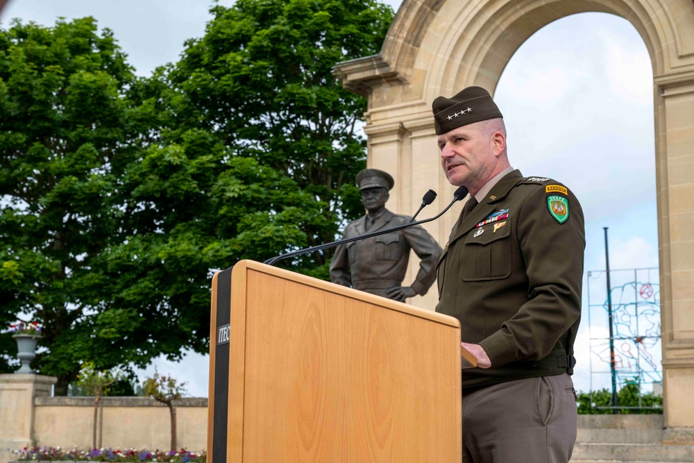 Honoring Dwight Eisenhower, D-Day ceremony