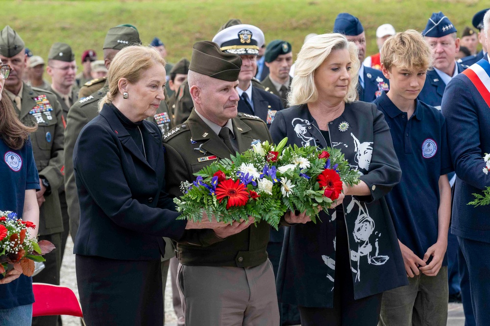 Honoring Dwight Eisenhower, D-Day ceremony